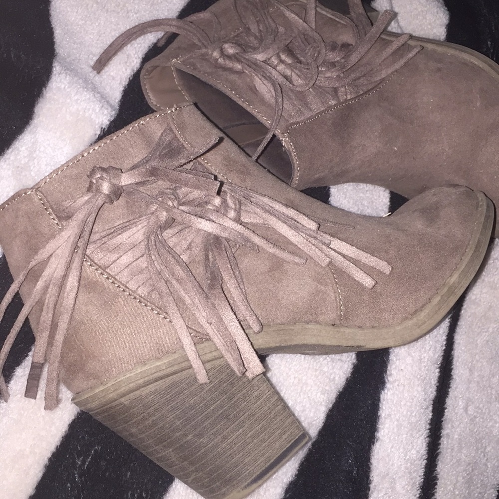 Boots heels